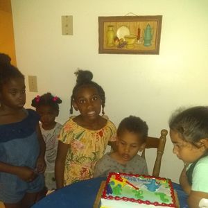 Meet your Posher, Emma